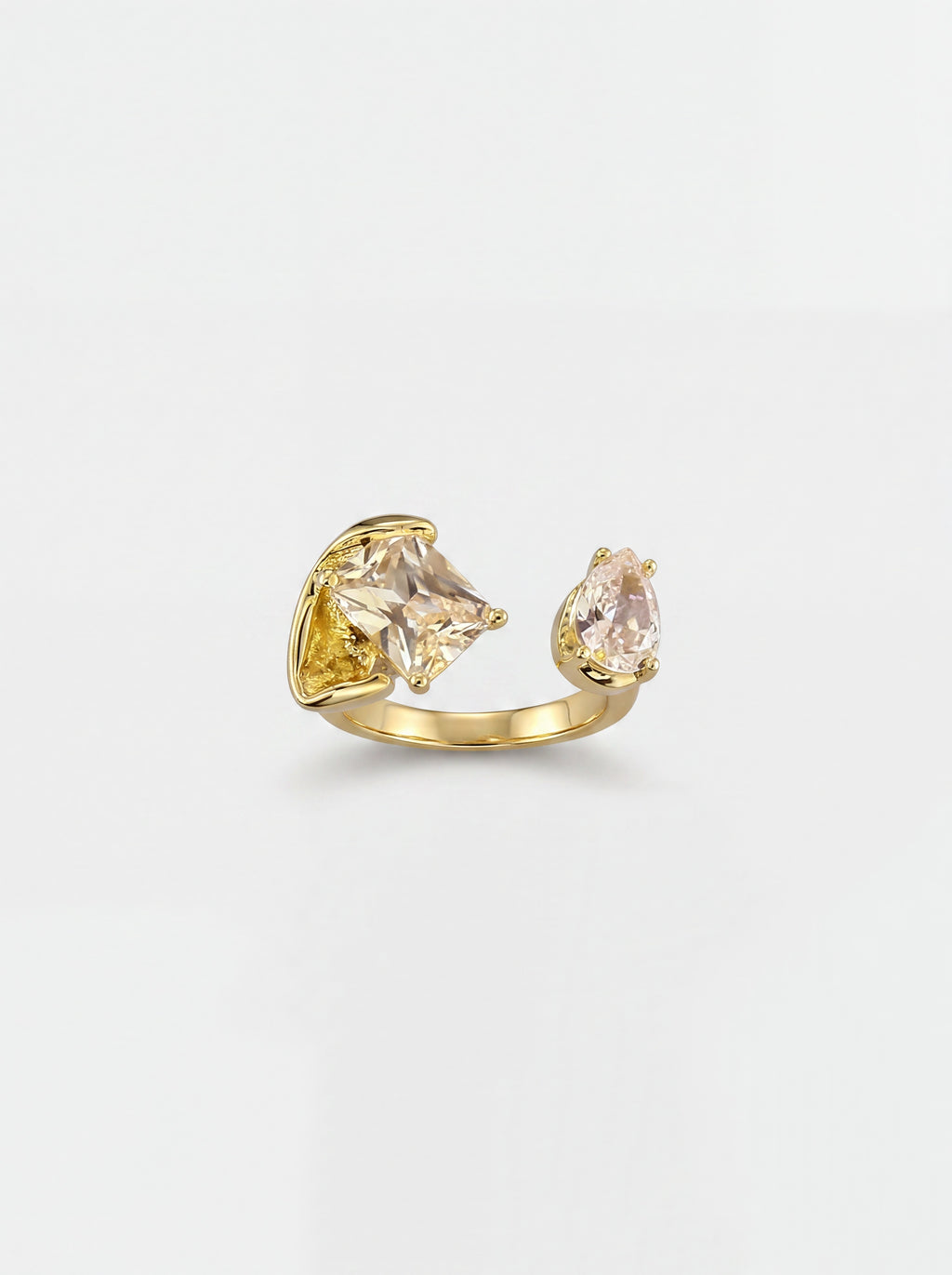 JANA'S RING