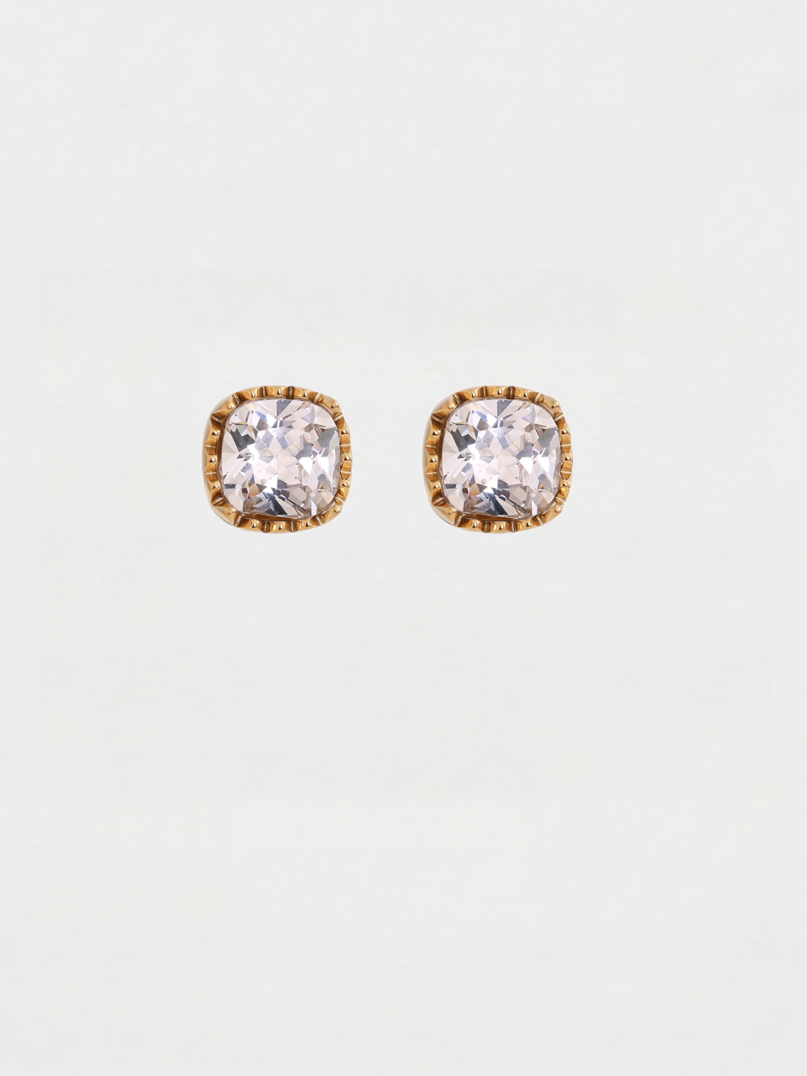 SOPHIE STUDS