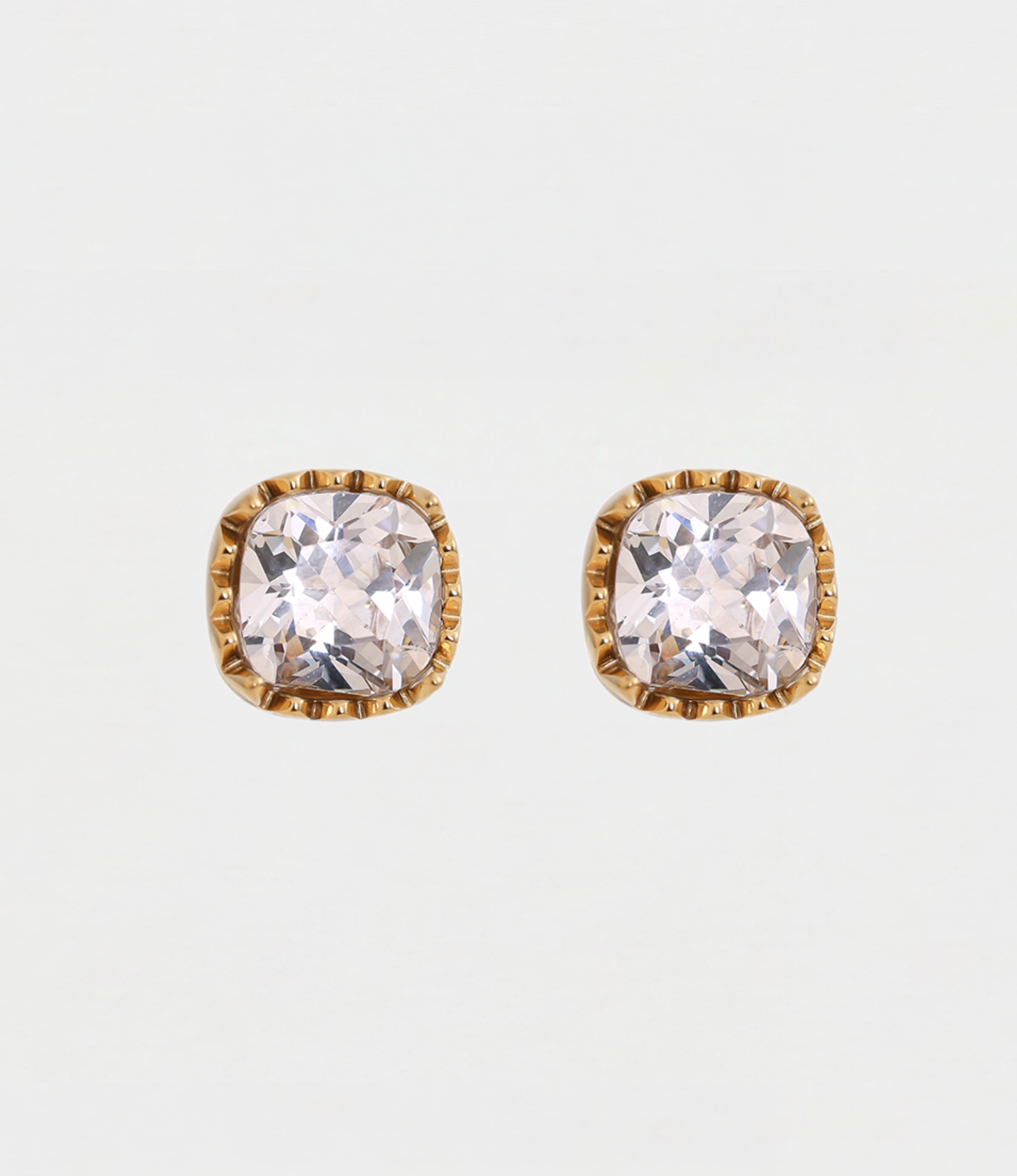 SOPHIE STUDS