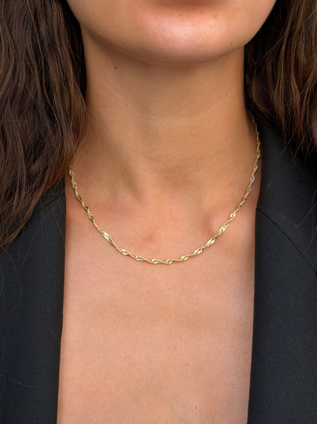 CURLY CHAIN IN GOLD
