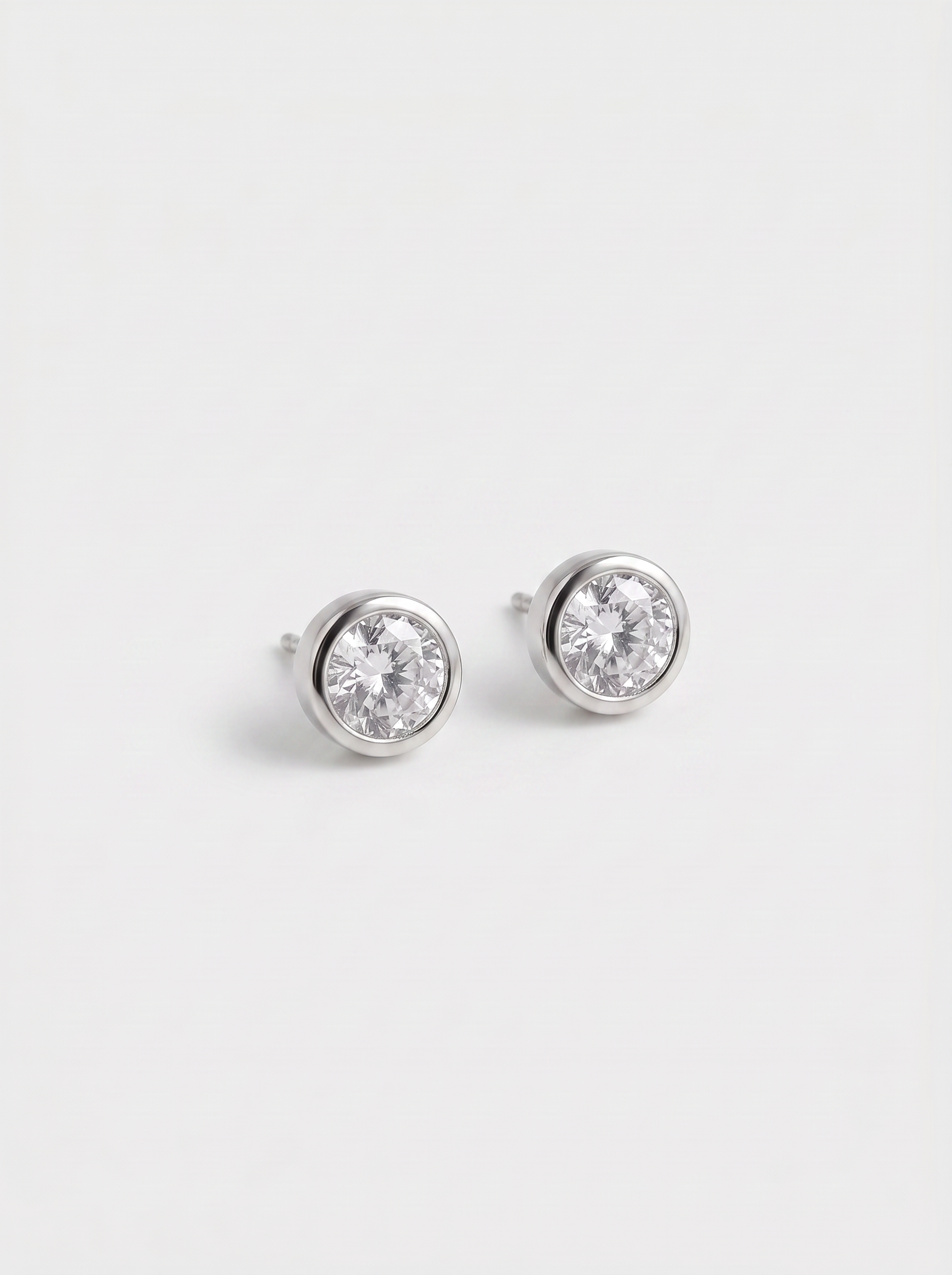 ROUND STUDS