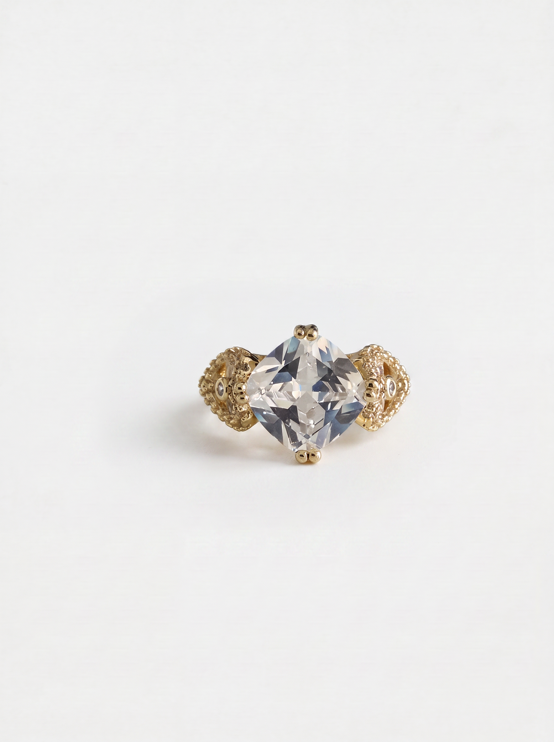 ROSETTE RING
