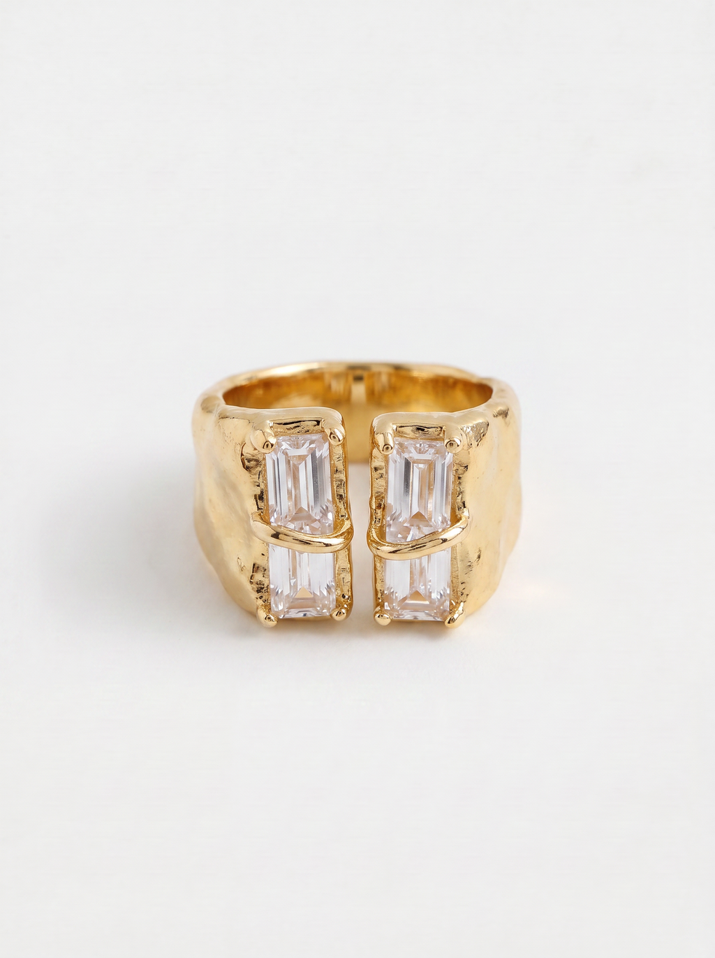 DARYA'S RING