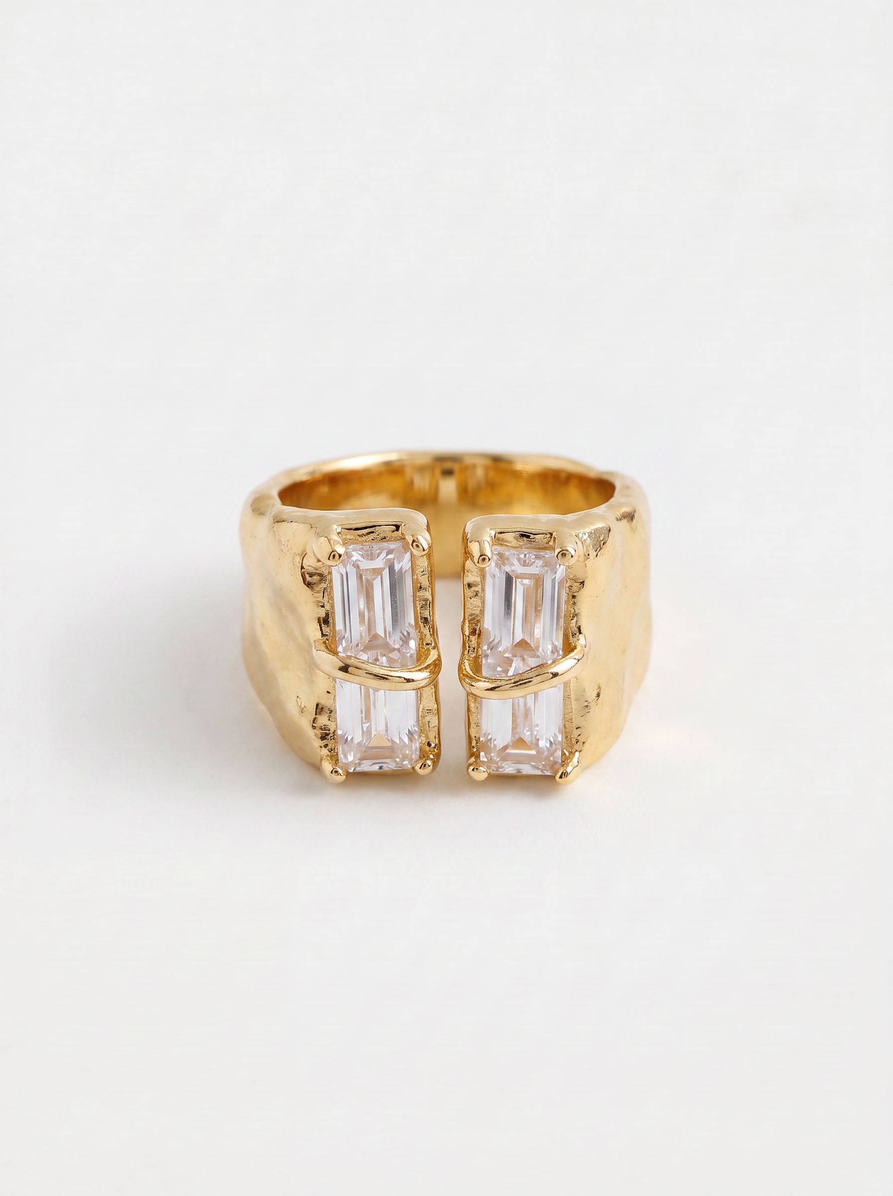 DARYA'S RING