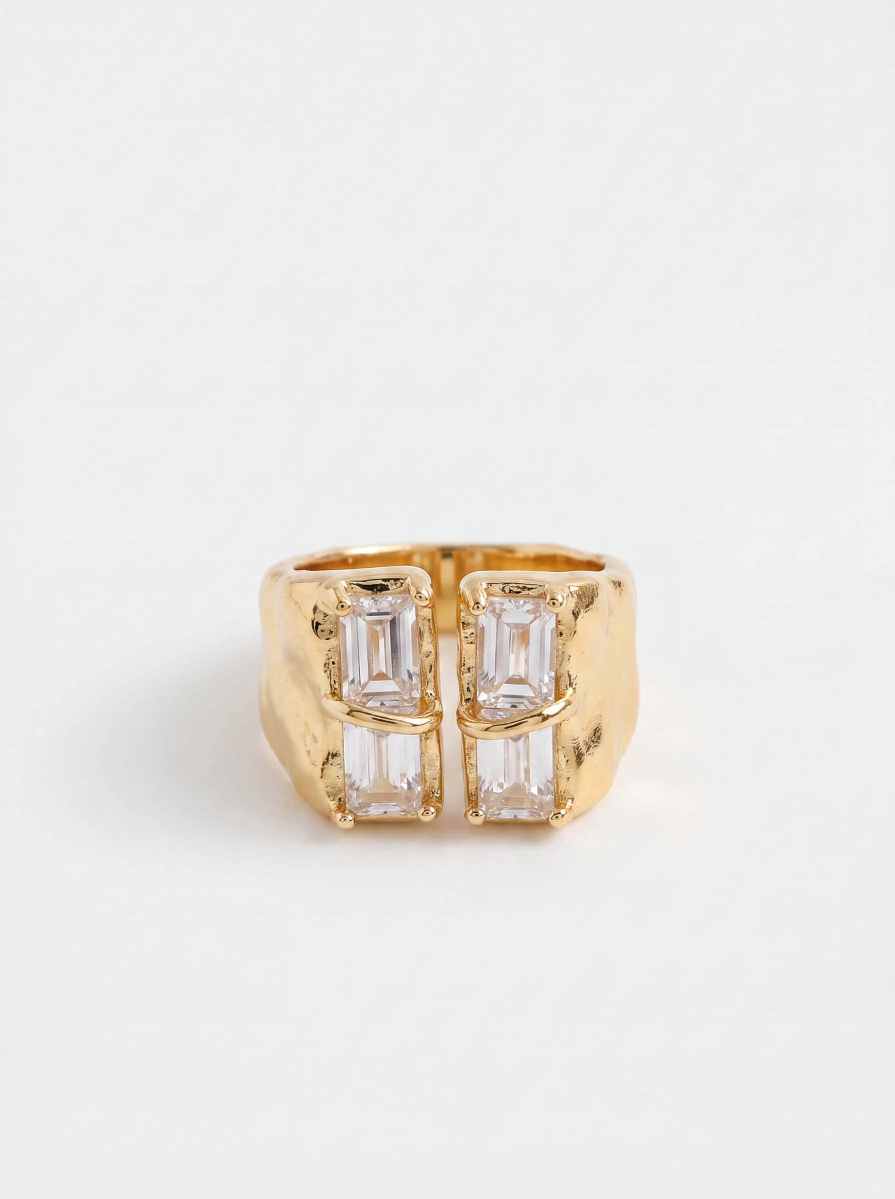 DARYA'S RING