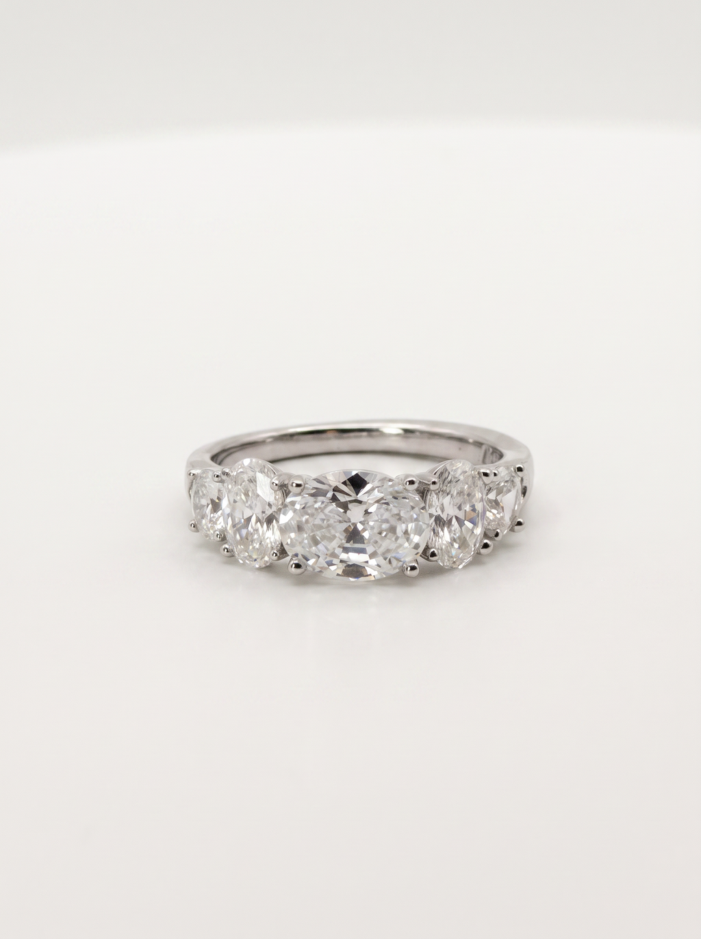 OLLIE RING