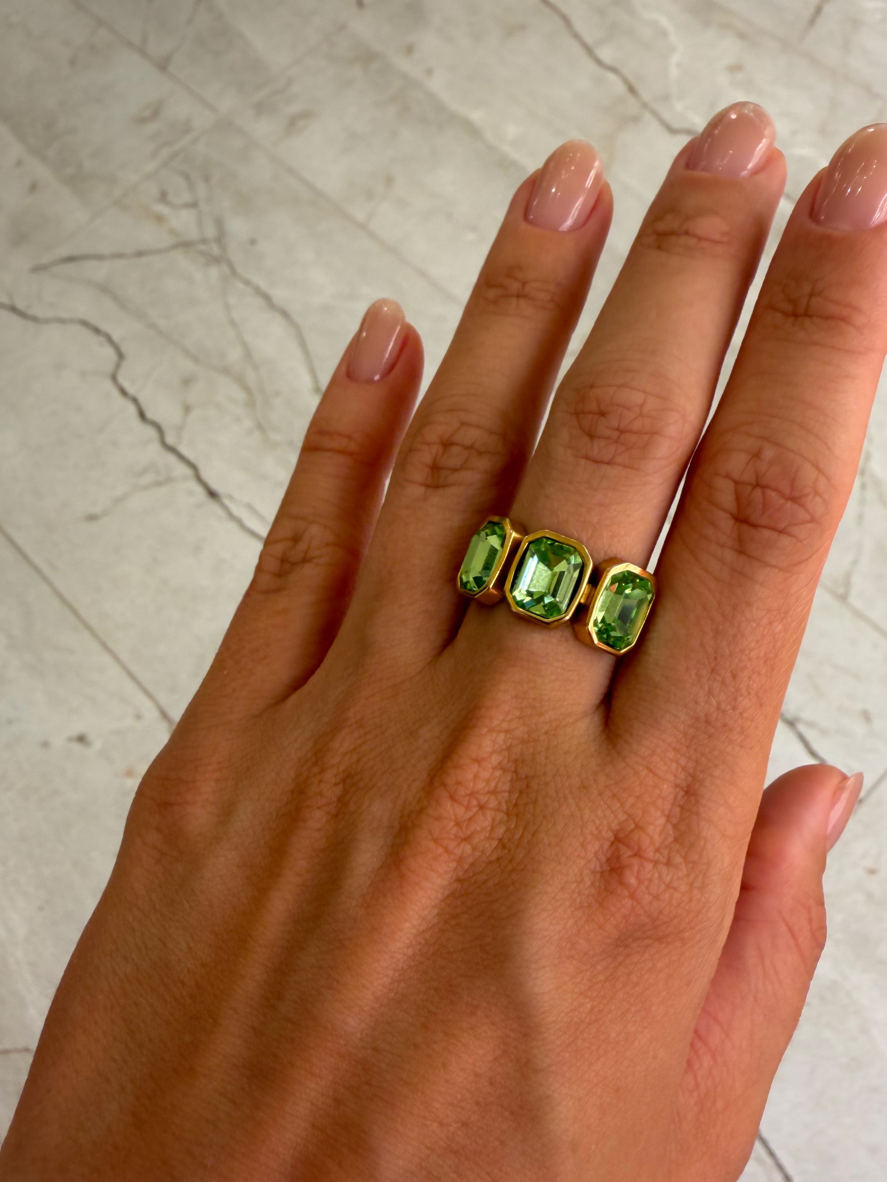 AGNESS RING