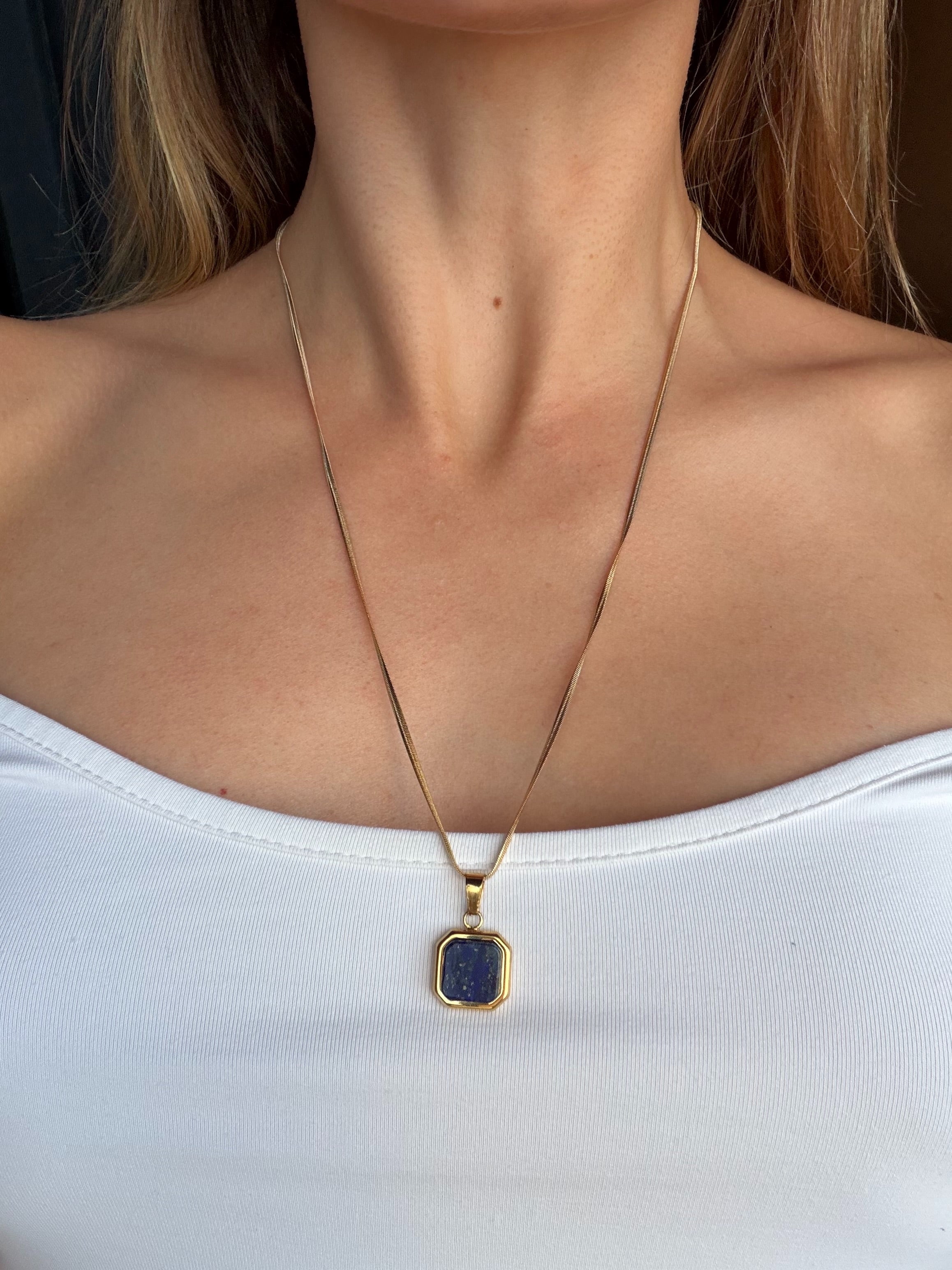 LAPIS LAZULI PENDANT NECKLACE